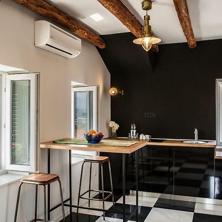 ספליט Apartment Smile Lux With View מראה חיצוני תמונה